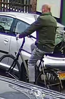 Afbeelding Marc Jaskulski op de fiets