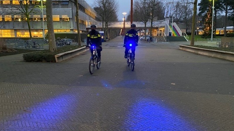 Zeeman Nadruk opleiding Blauwe verlichting voor politiebikers | politie.nl